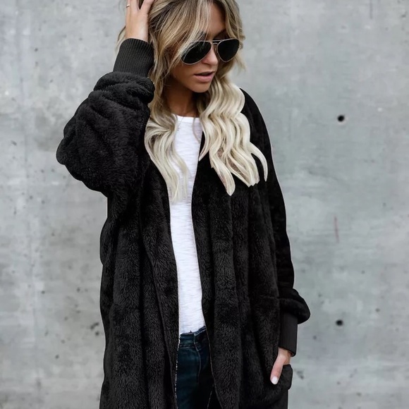 Teddy Bear Cardigan - Picture 3 of 6